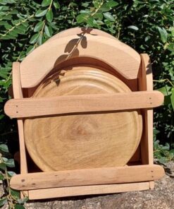 Valija 22cm c/6 platos y tabla de madera algarrobo