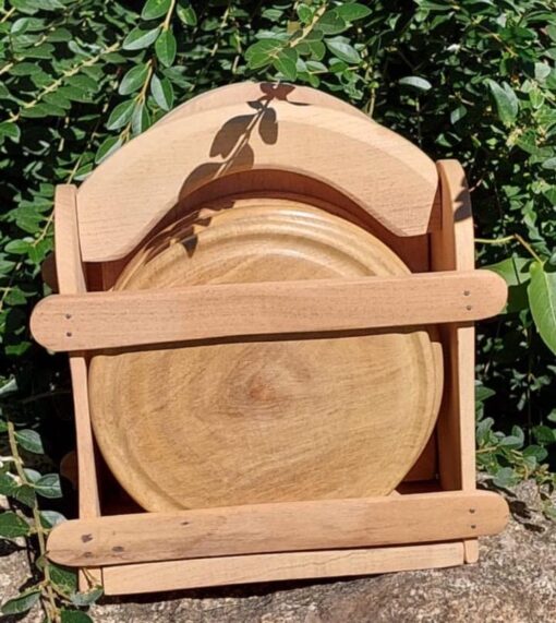 Valija 22cm c/6 platos y tabla de madera algarrobo