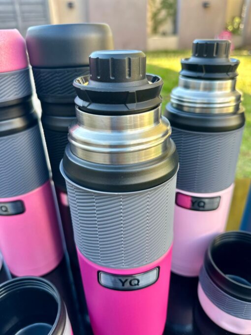 Termo de 800ml c/faja de goma (con detalle en tapa) - Imagen 2