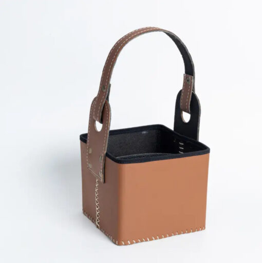 Matera eco cuero marron c/separador (33502)