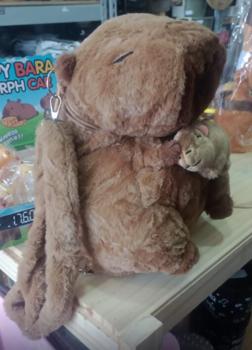 Mochila Capybara con Capi